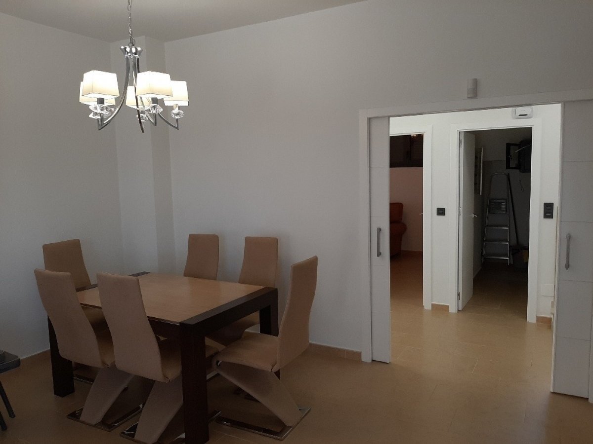 4-Bedroom Villa in Santiago de la Ribera - Image 21