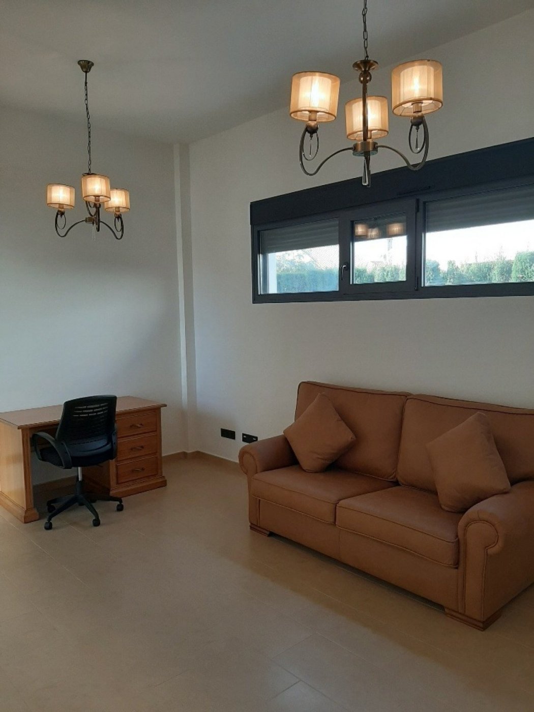 4-Bedroom Villa in Santiago de la Ribera - Image 29