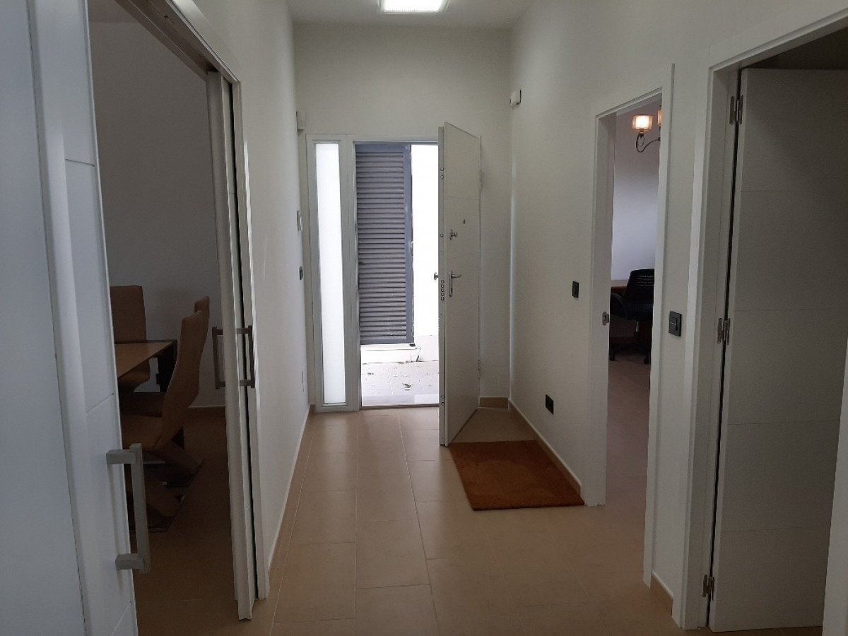 4-Bedroom Villa in Santiago de la Ribera - Image 57