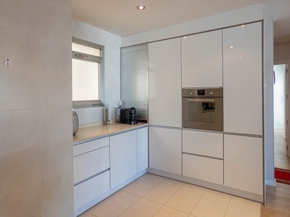 4-Bedroom Apartment in Orihuela Costa - Image 11