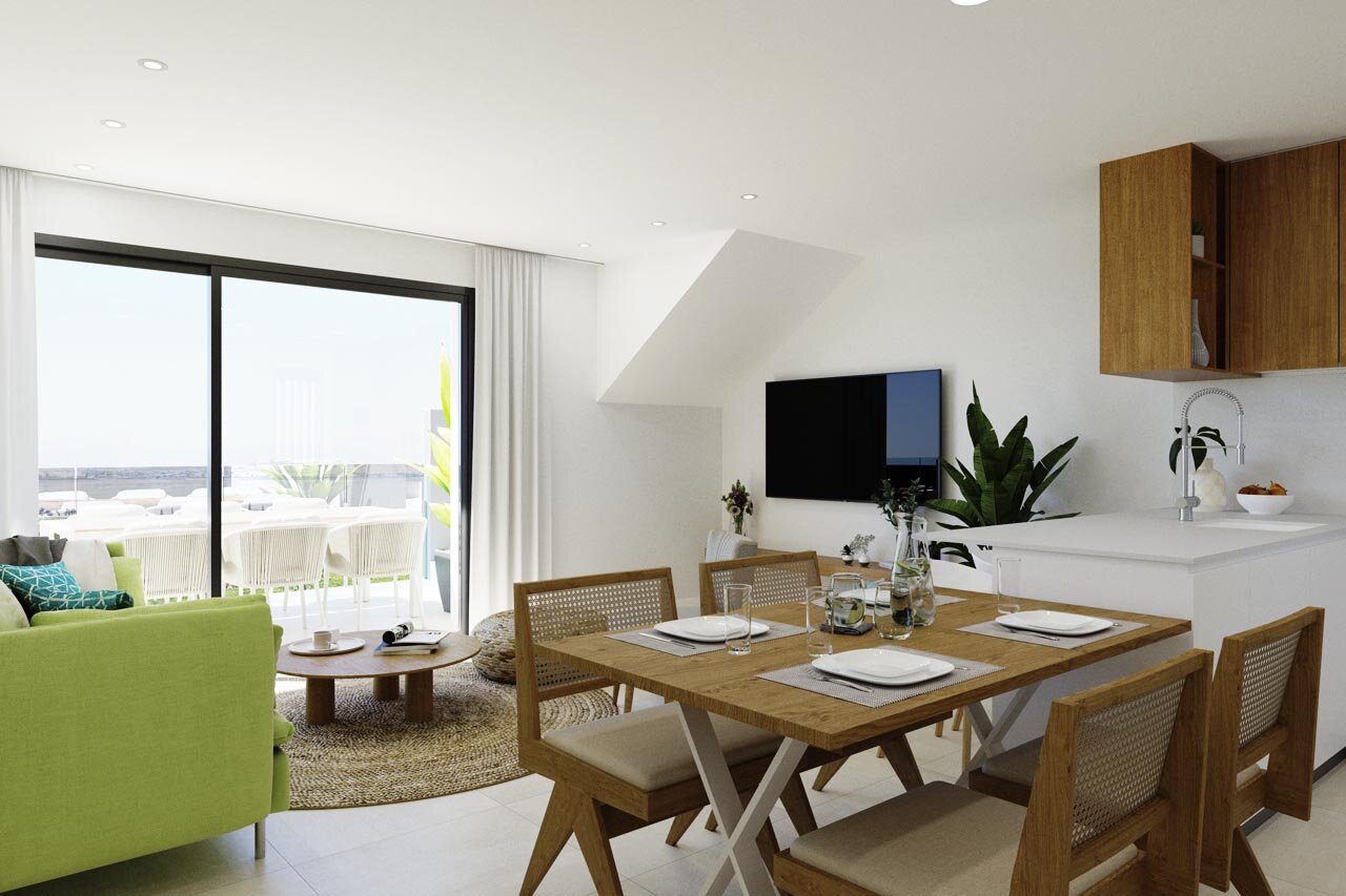2-Bedroom Penthouse Apartment in Torrevieja - Image 19