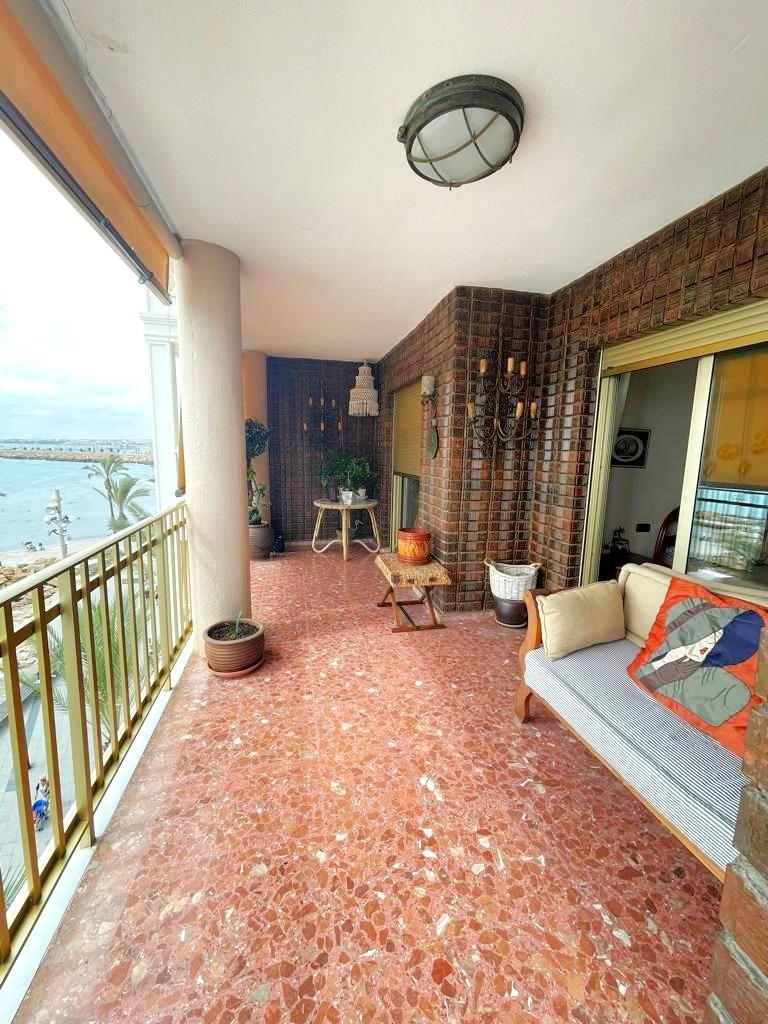 Apartment in Torrevieja - Image 12