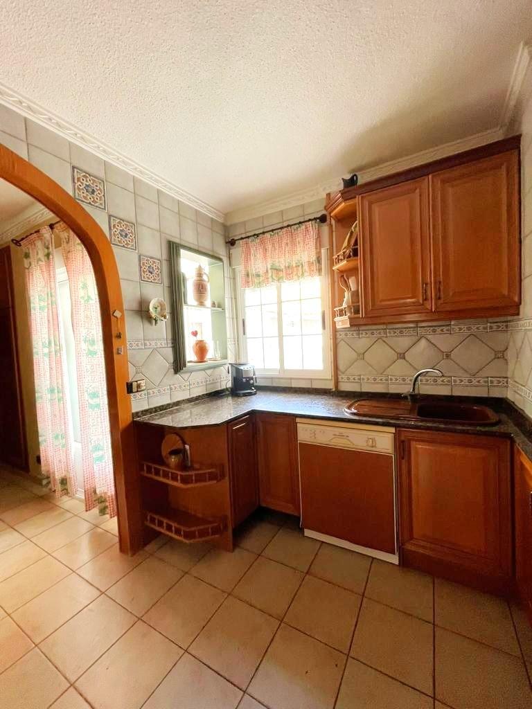 Apartment in Torrevieja - Image 23