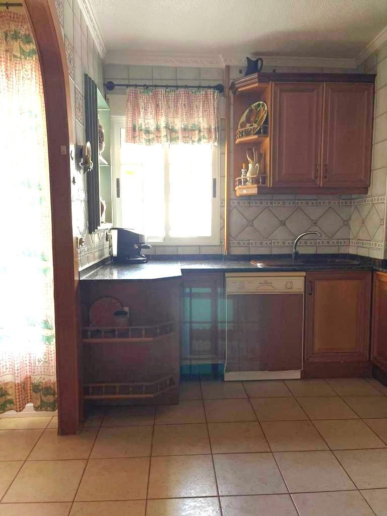 Apartment in Torrevieja - Image 25