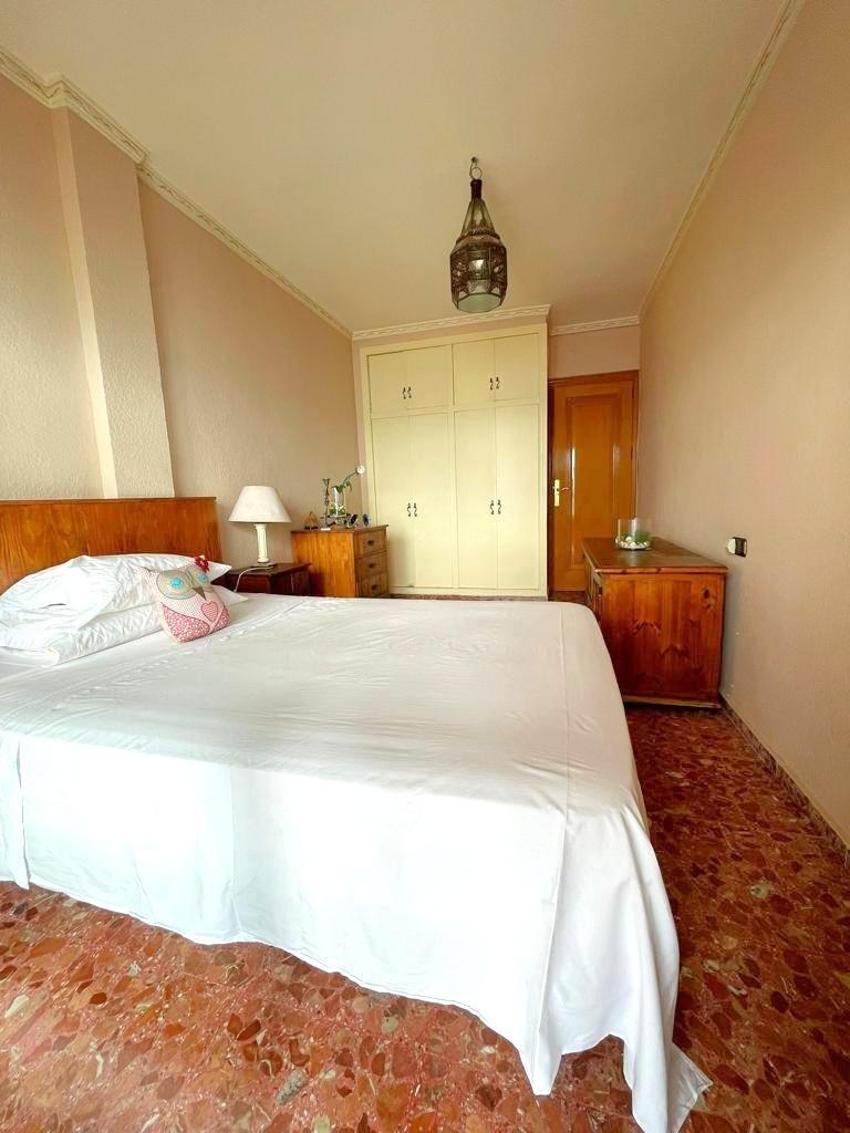 Apartment in Torrevieja - Image 40