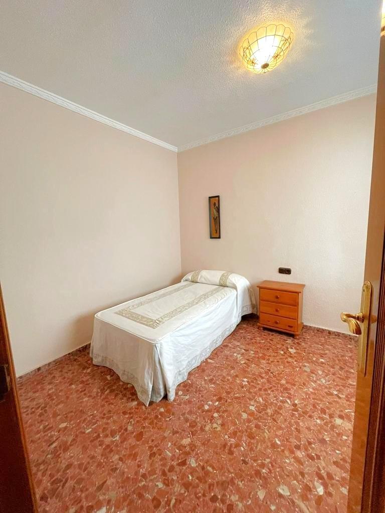 Apartment in Torrevieja - Image 44