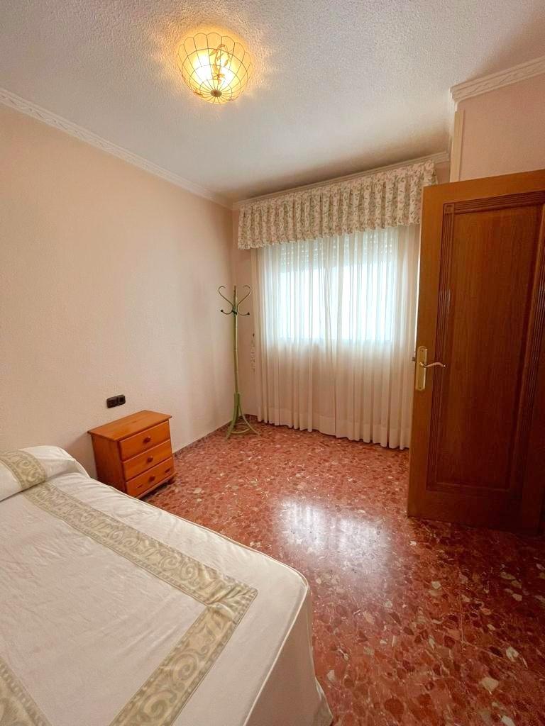 Apartment in Torrevieja - Image 45