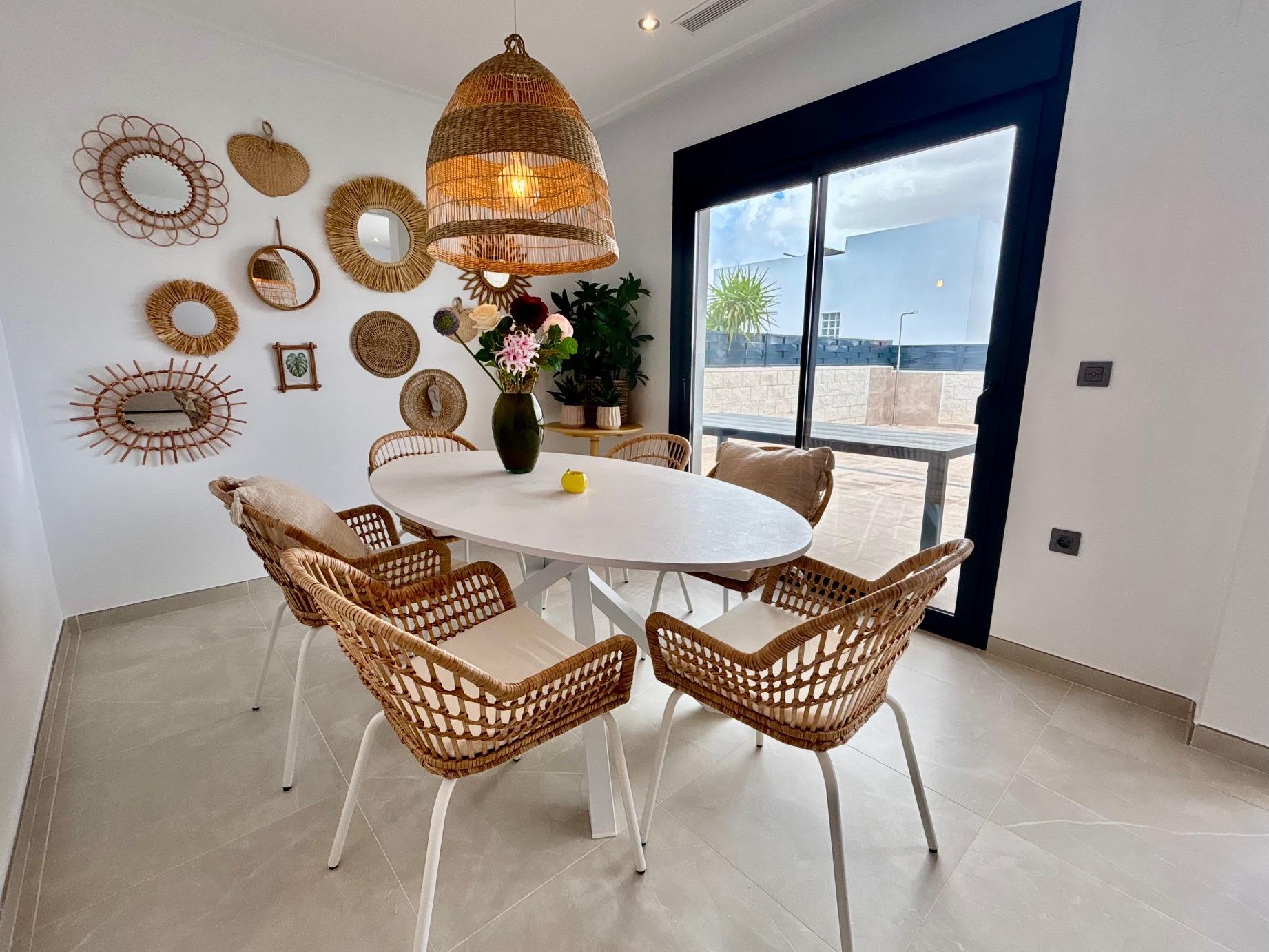 3-Bedroom Villa in Pueblo 4, Benijofar - Image 7