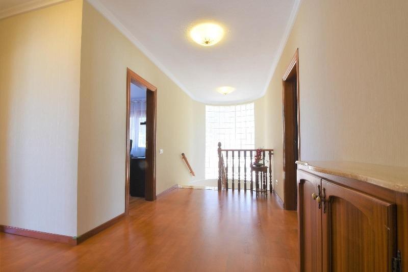 5-Bedroom Villa in Centro de la Ciudad Quesada, Rojales - Image 27