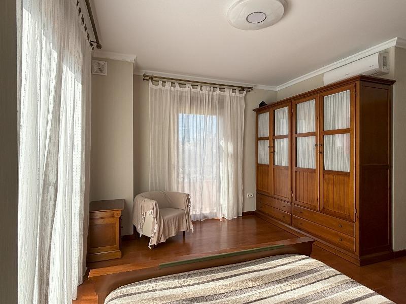 5-Bedroom Villa in Centro de la Ciudad Quesada, Rojales - Image 43