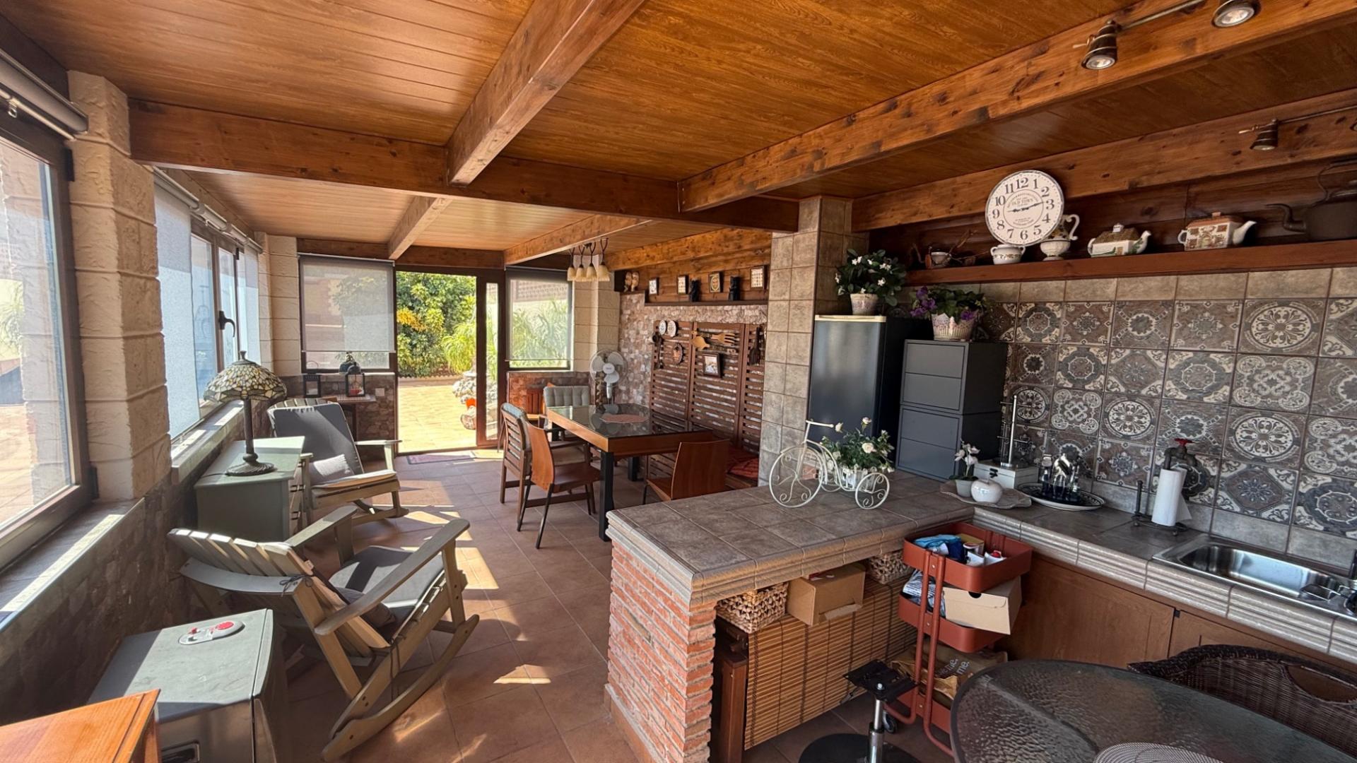 7-Bedroom Villa in Los Balcones - Los Altos del Edén, Torrevieja - Image 20