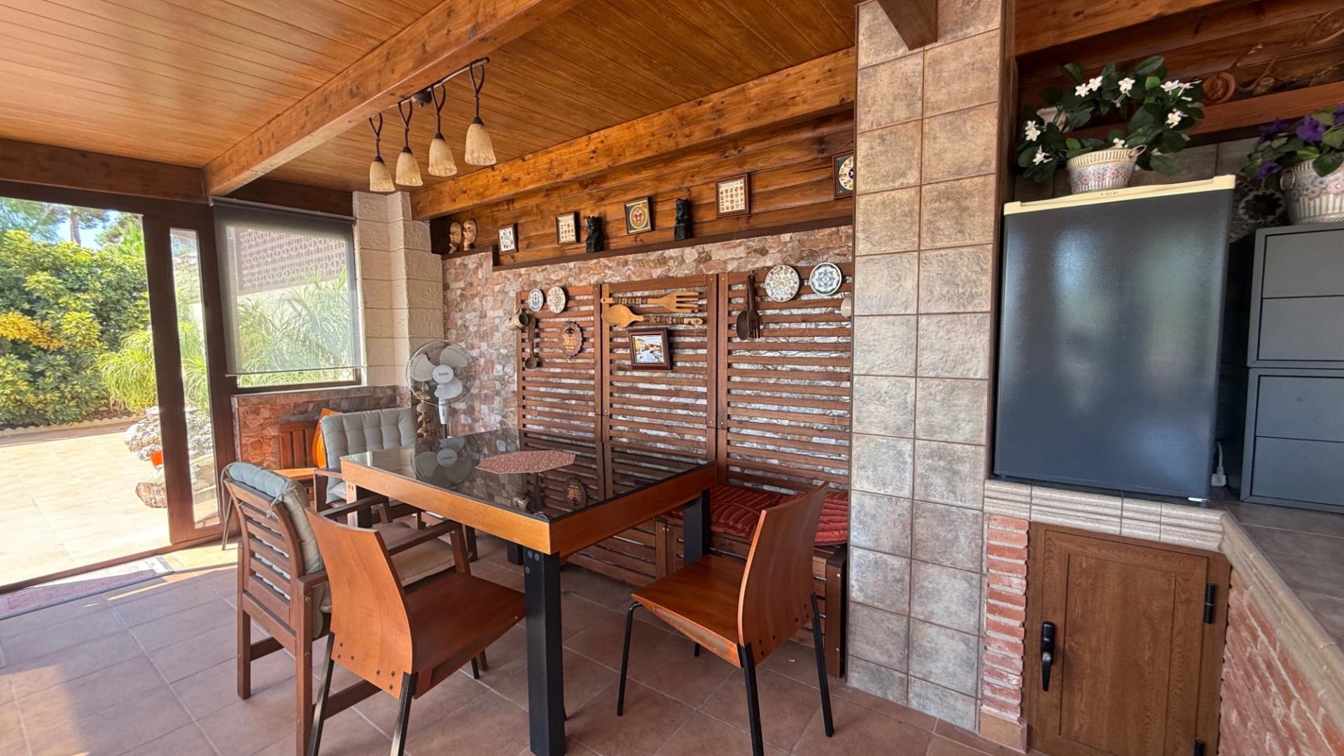 7-Bedroom Villa in Los Balcones - Los Altos del Edén, Torrevieja - Image 23