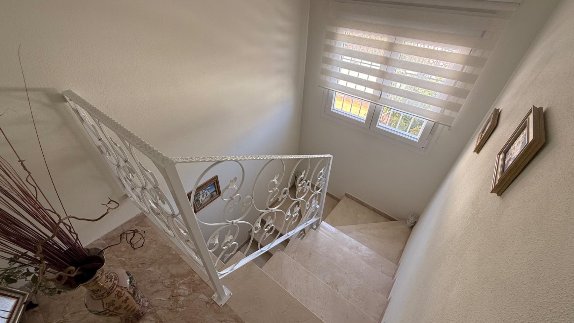 7-Bedroom Villa in Los Balcones - Los Altos del Edén, Torrevieja - Image 29