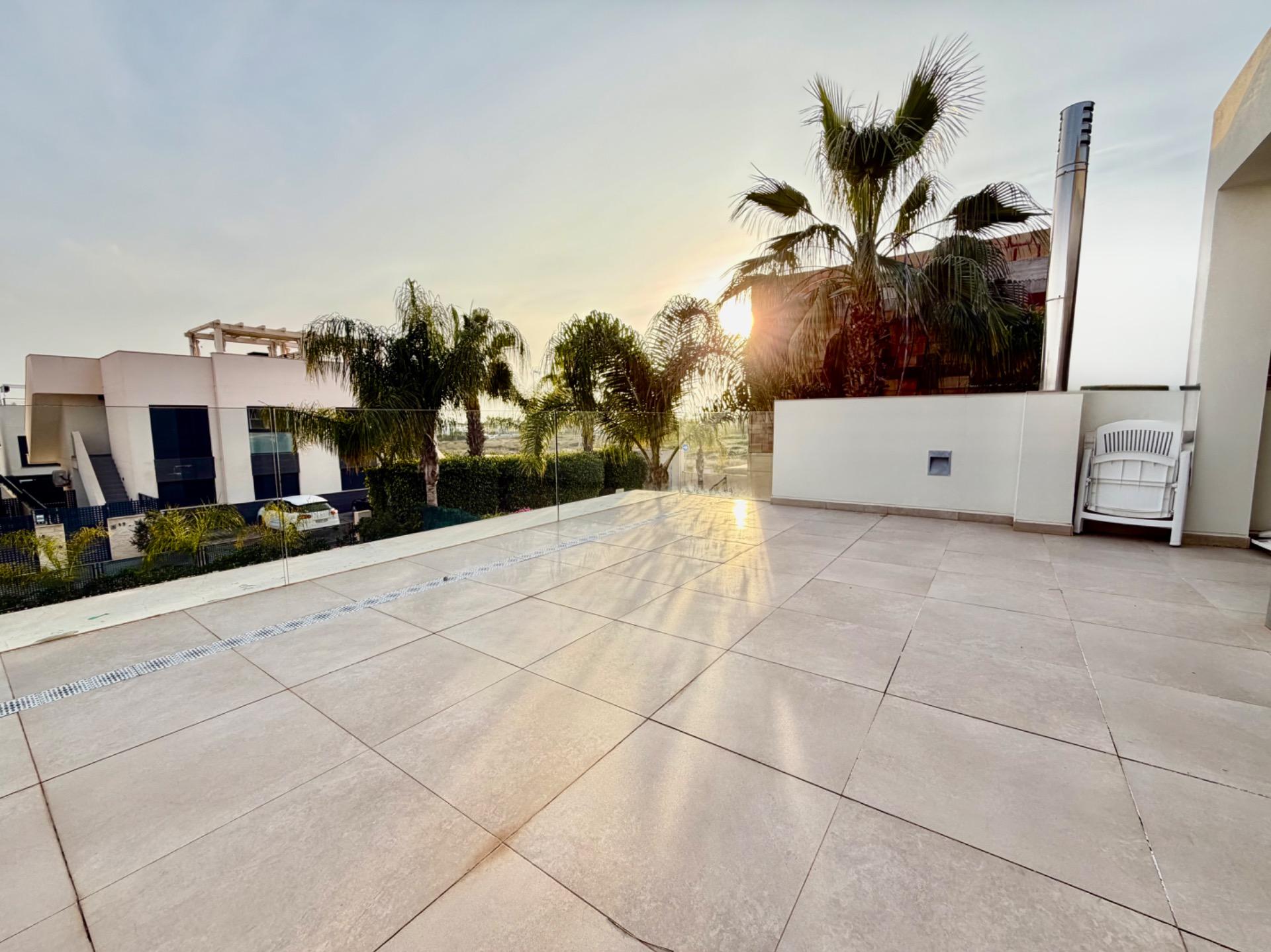 3-Bedroom Villa in Rojales - Image 19