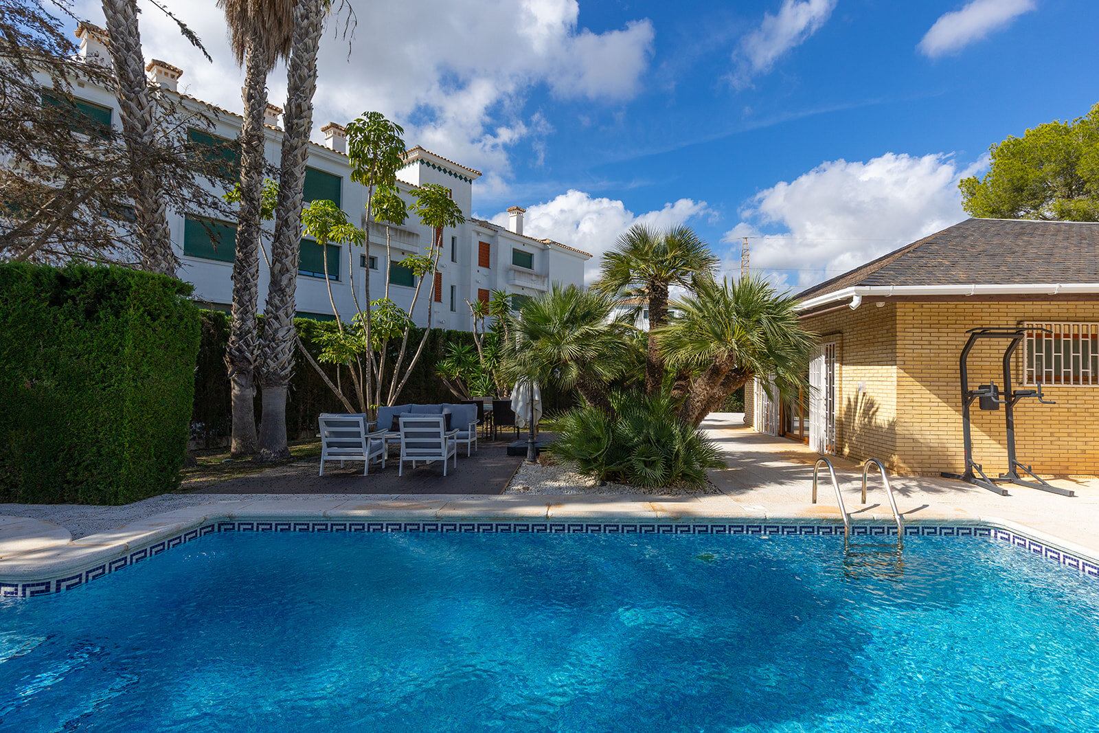 5-Bedroom Villa in Las Filipinas, Orihuela Costa - Image 3