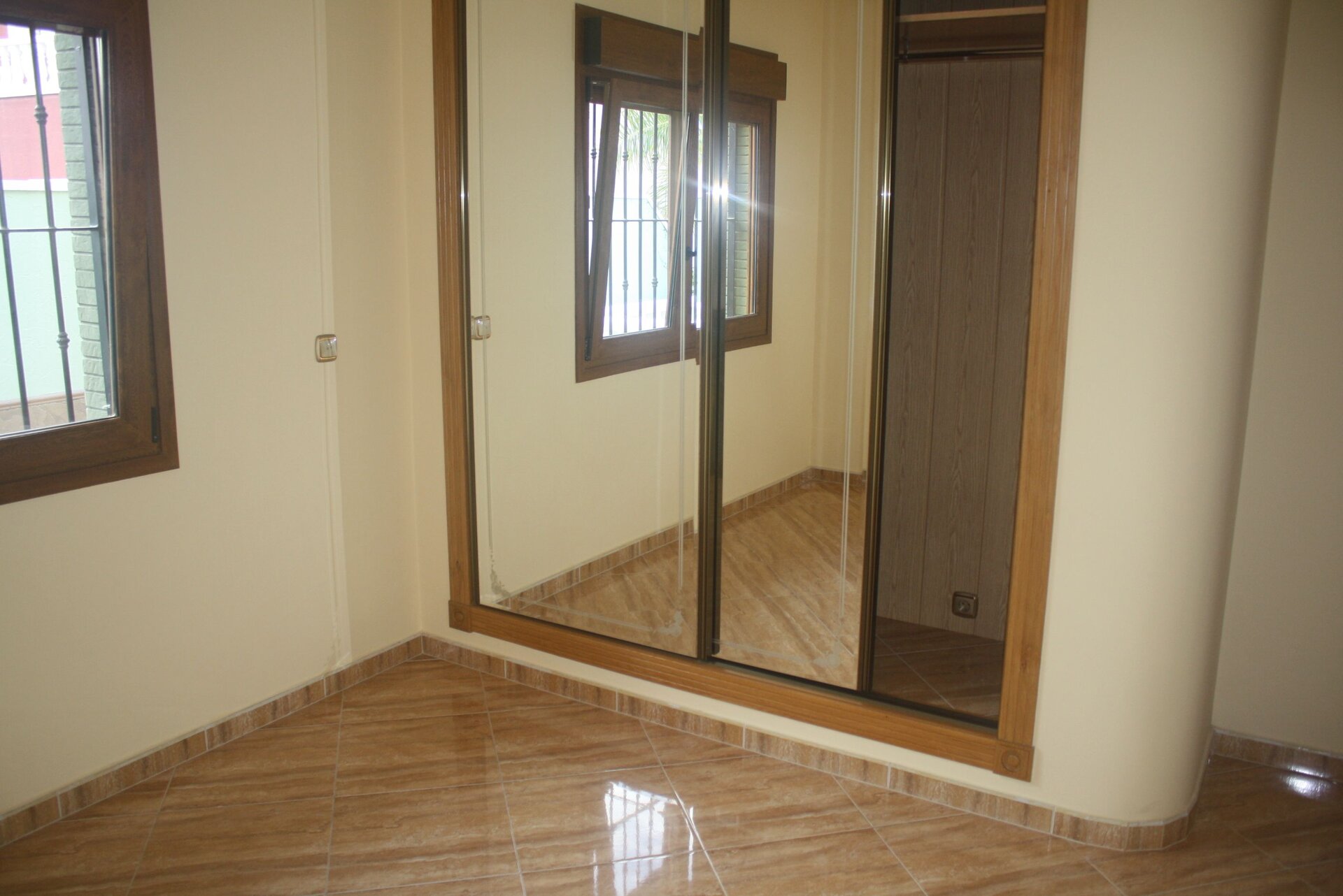 3-Bedroom Detached House in Torrevieja - Image 22