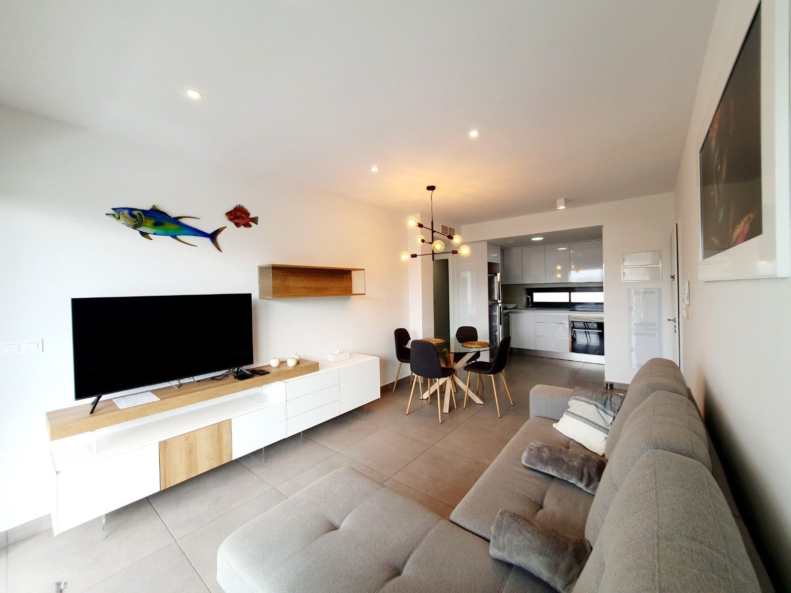 2-Bedroom Apartment in Las Filipinas, Orihuela Costa - Image 3