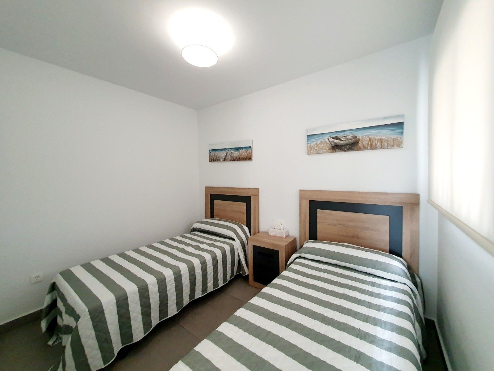 2-Bedroom Apartment in Las Filipinas, Orihuela Costa - Image 9