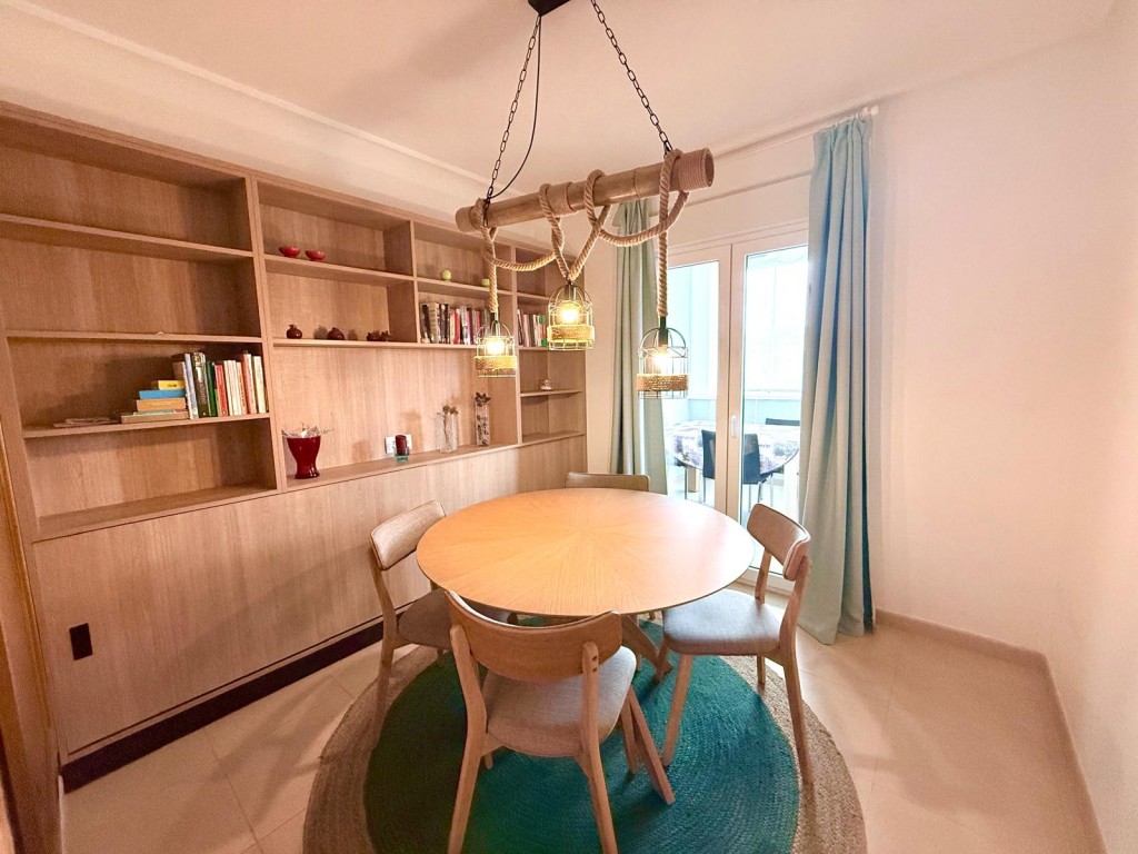 2-Bedroom Apartment in Sucina, Sucina - Image 4