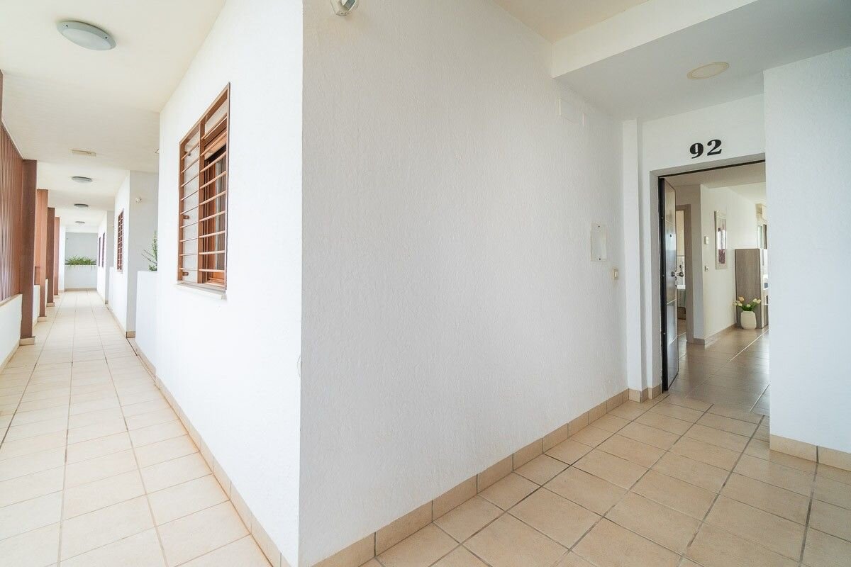 2-Bedroom Apartment in Lomas de Cabo Roig, Orihuela Costa - Image 22