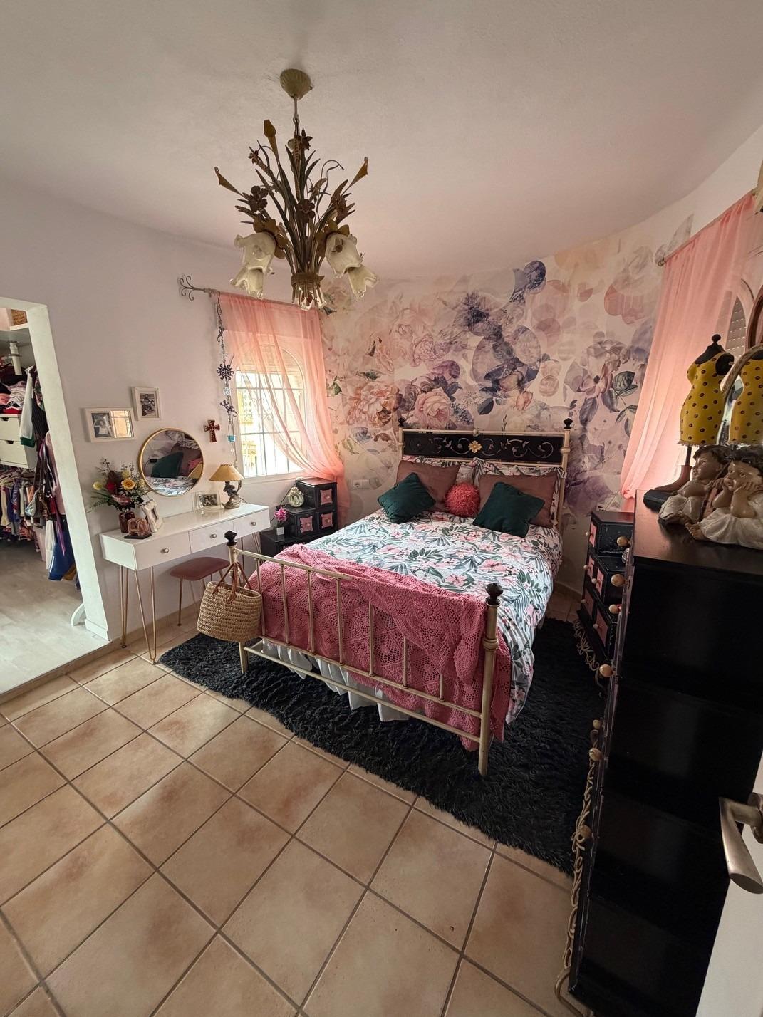 3-Bedroom Villa in Playa Flamenca, Orihuela Costa - Image 15