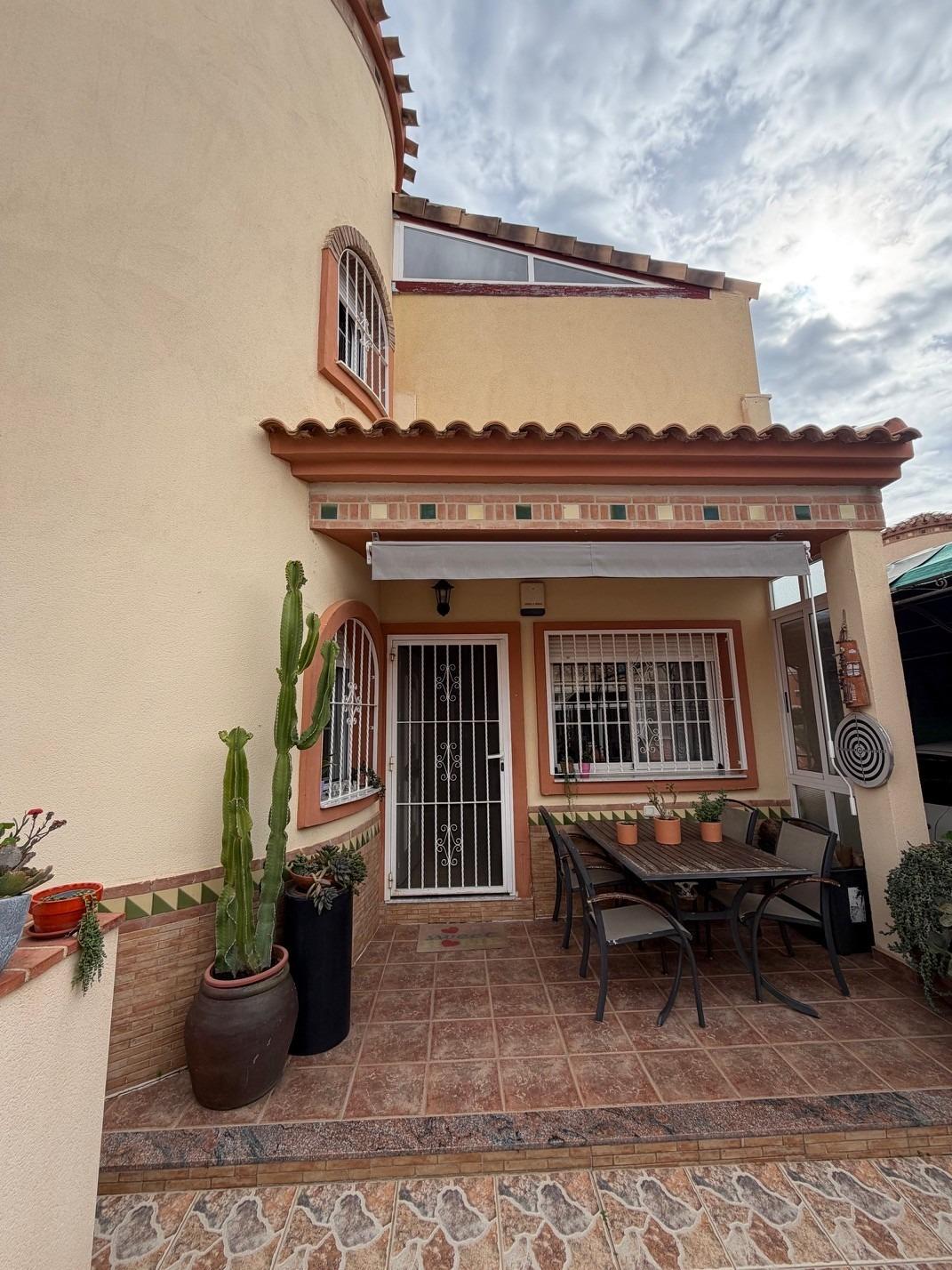 3-Bedroom Villa in Playa Flamenca, Orihuela Costa - Image 4