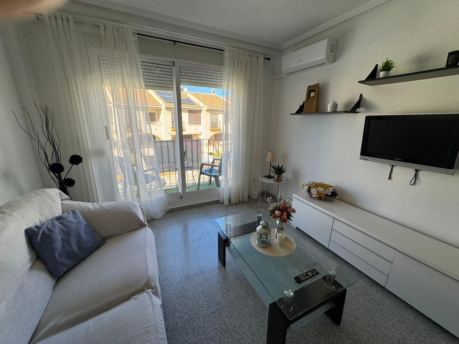 3-Bedroom Apartment in Pueblo 9, San Miguel de Salinas - Image 7