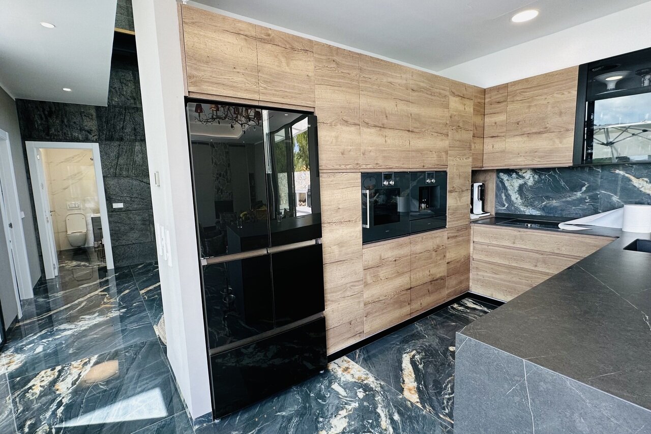 6-Bedroom Villa in Las Colinas Golf, Orihuela - Image 15