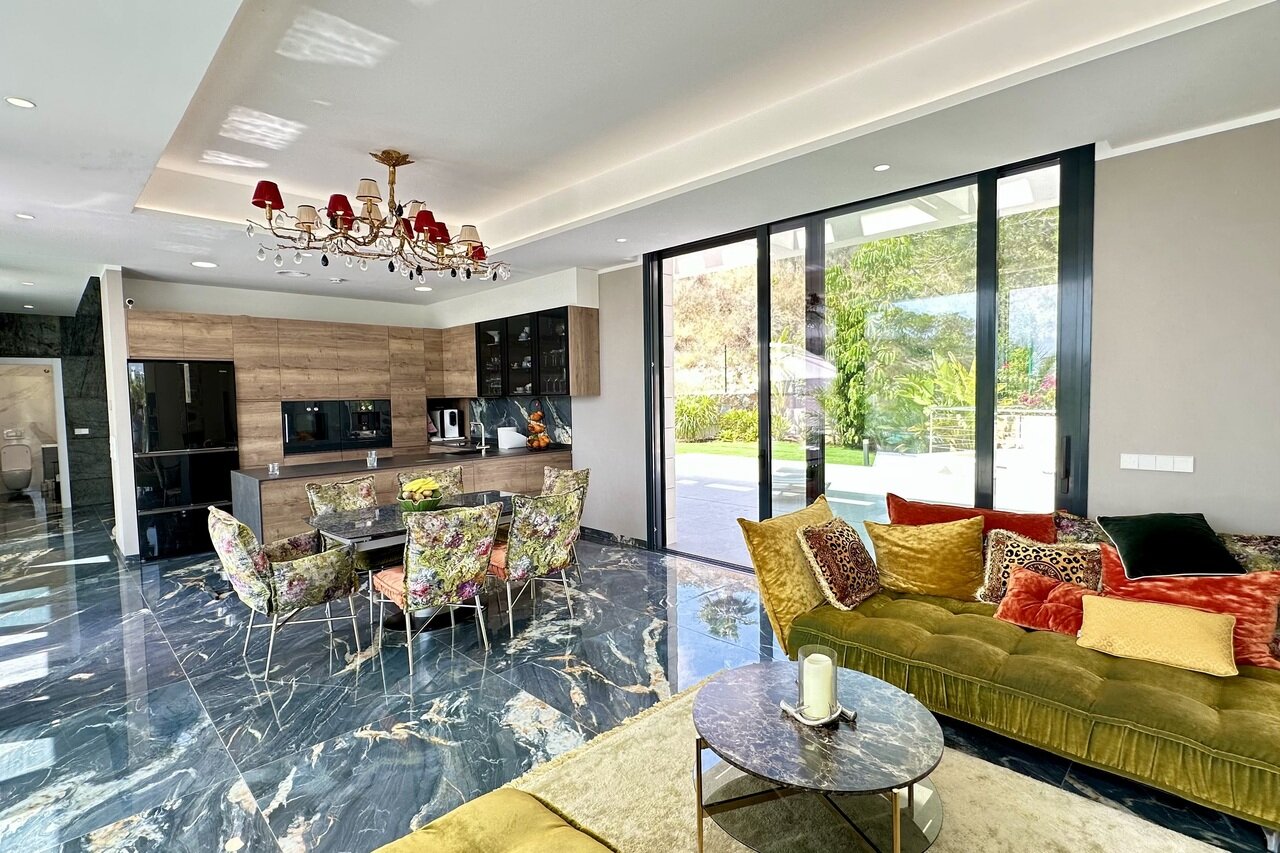 6-Bedroom Villa in Las Colinas Golf, Orihuela - Image 9