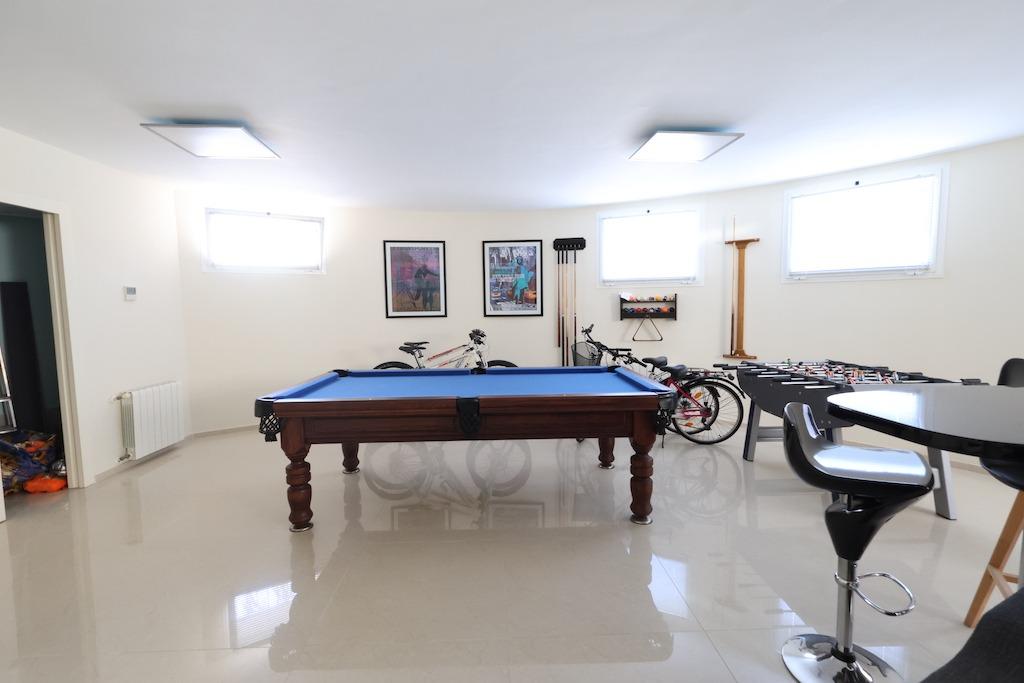 5-Bedroom Villa in Rojales - Image 21