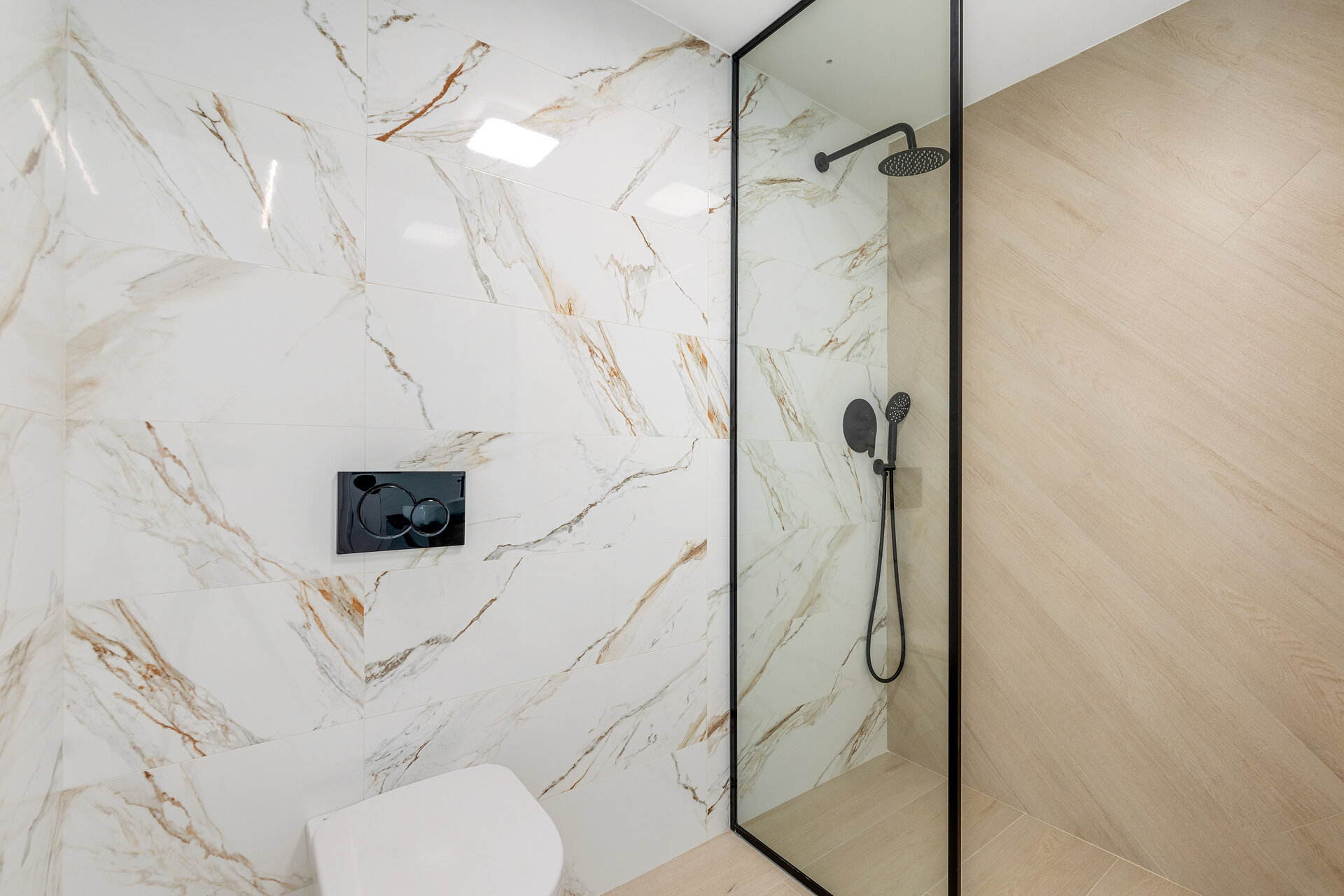 3-Bedroom Apartment in Guardamar del Segura - Image 10