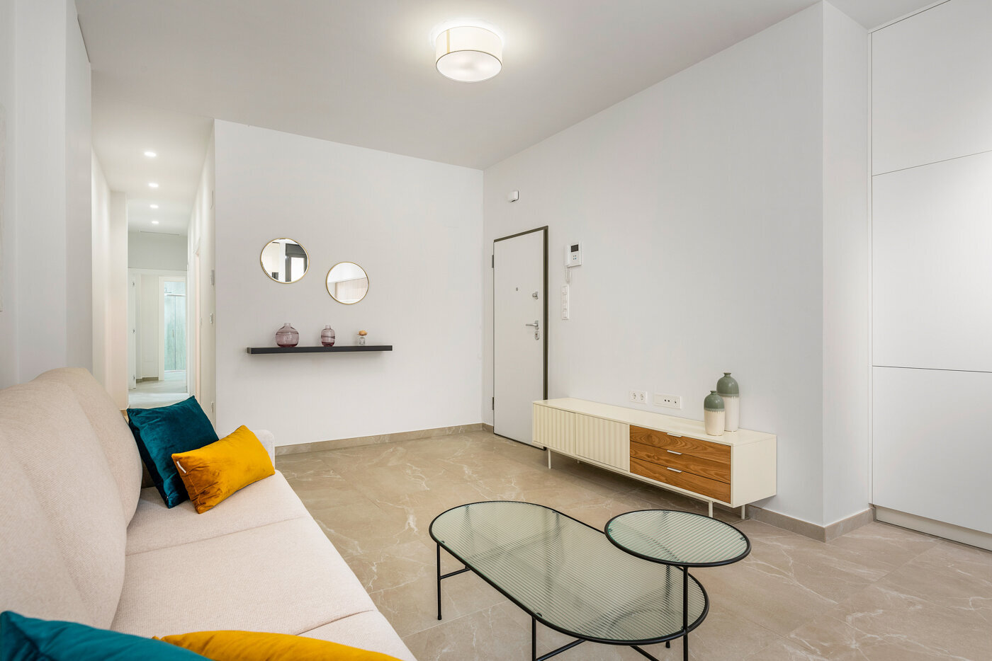 2-Bedroom Apartment in Torrevieja - Image 15