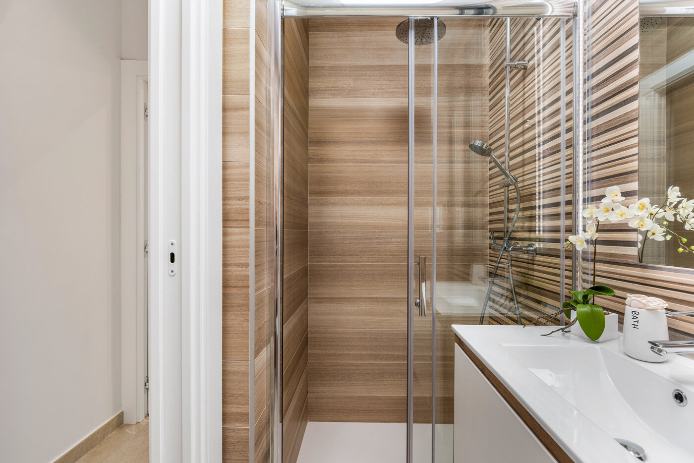 2-Bedroom Apartment in Torrevieja - Image 5