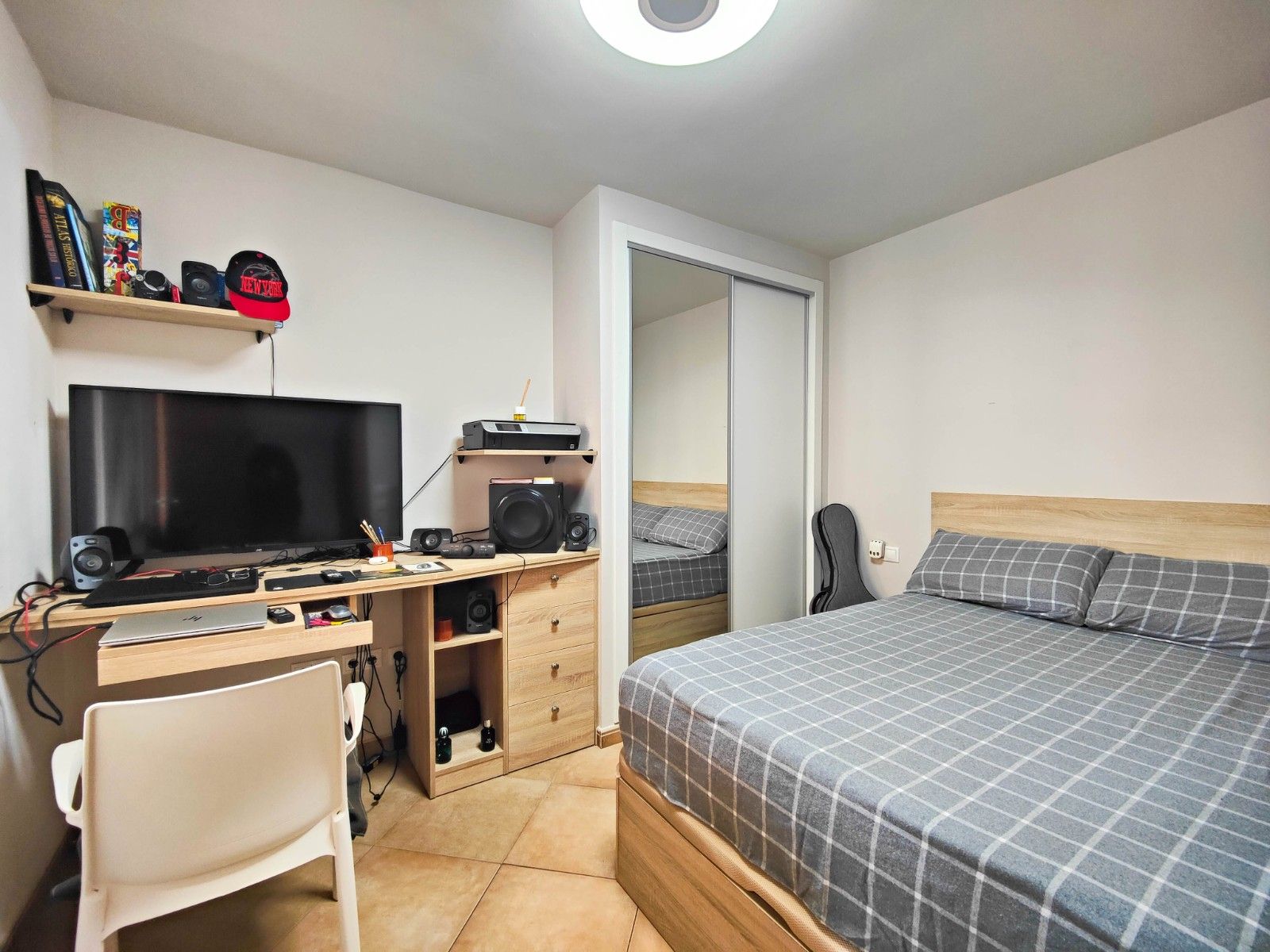 2-Bedroom Apartment in Torre la Mata, Torrevieja - Image 32