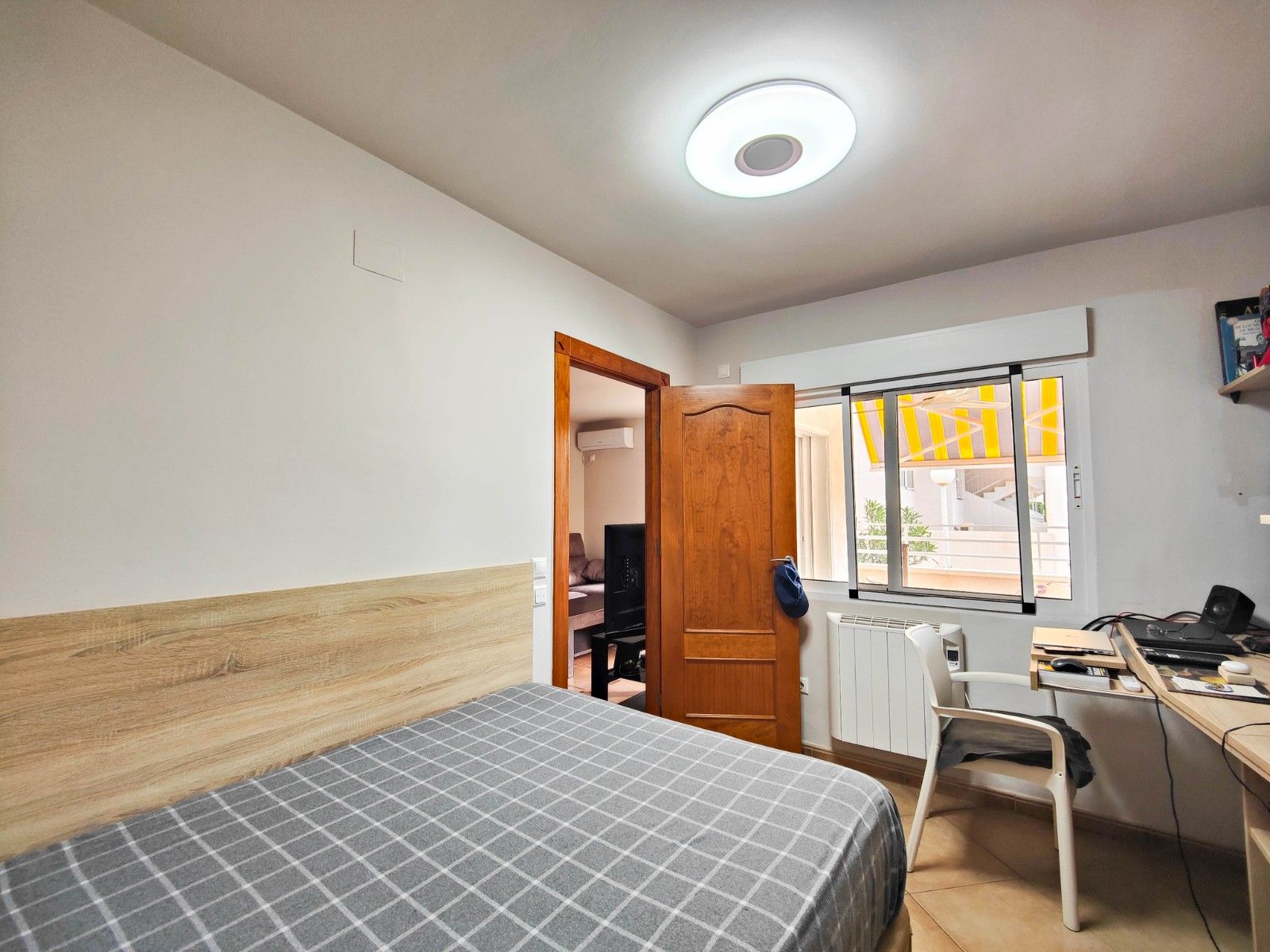 2-Bedroom Apartment in Torre la Mata, Torrevieja - Image 34