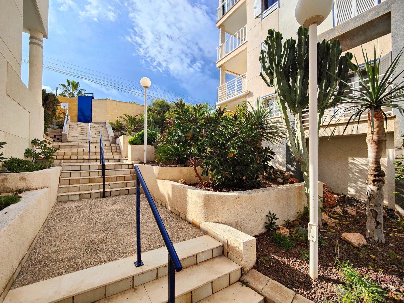 2-Bedroom Apartment in Torre la Mata, Torrevieja - Image 36