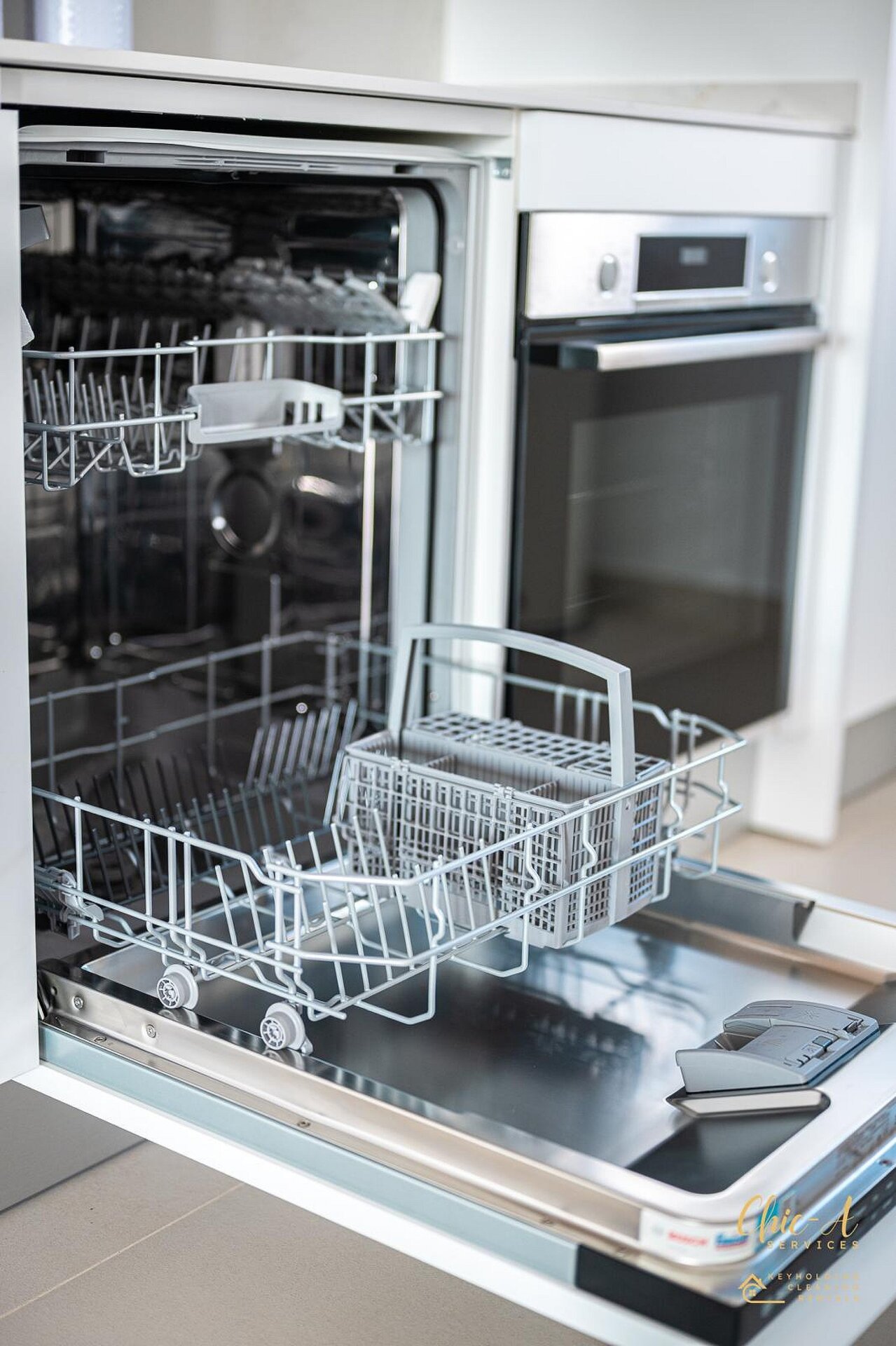 2-Bedroom Apartment in Pinar de Campoverde, Pilar de la Horadada - Image 40