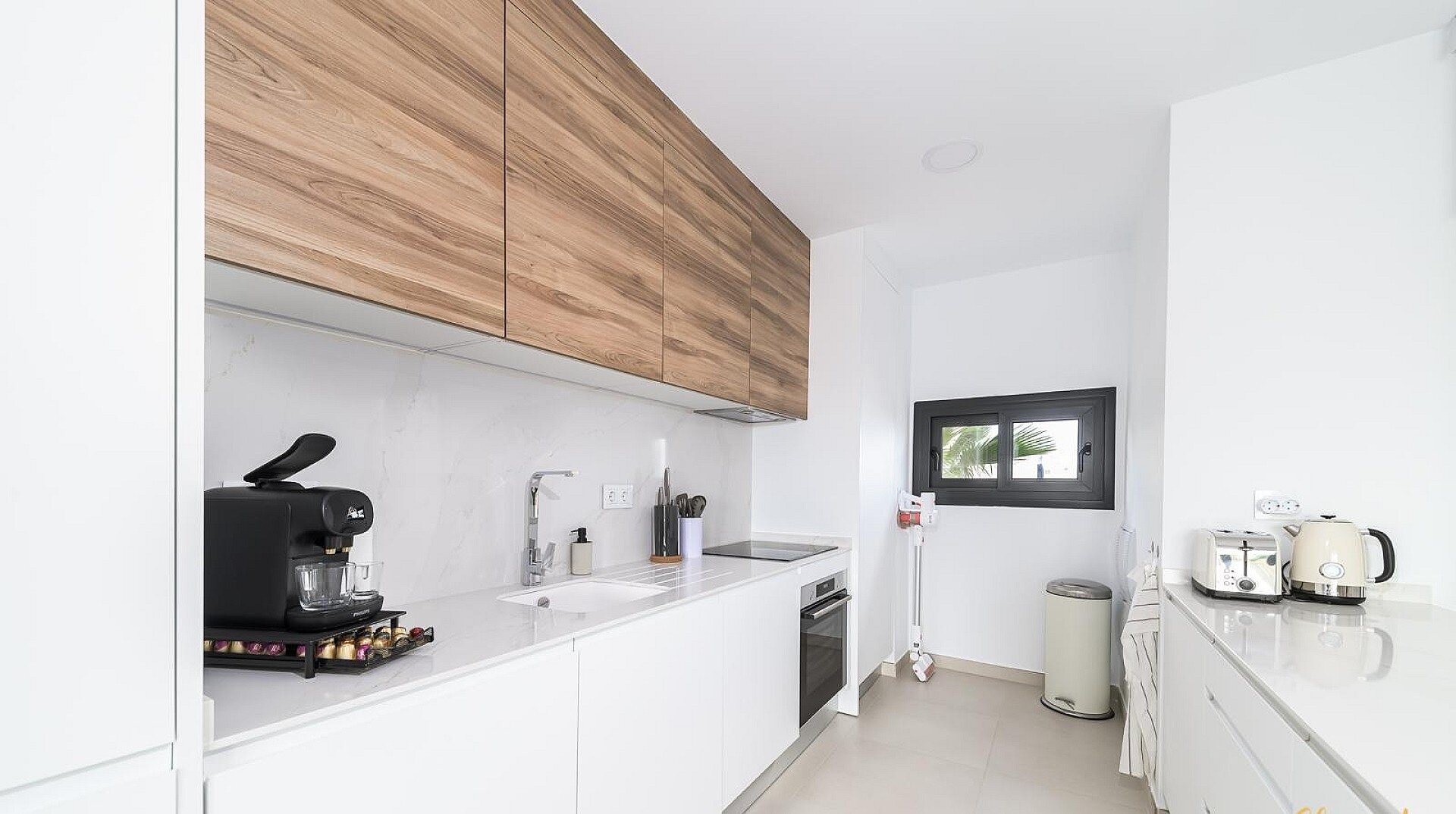 2-Bedroom Apartment in Pinar de Campoverde, Pilar de la Horadada - Image 7