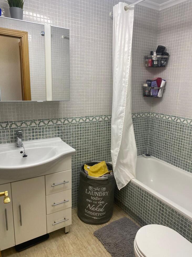 2-Bedroom Apartment in Comunidad Valenciana, Algorfa - Image 15