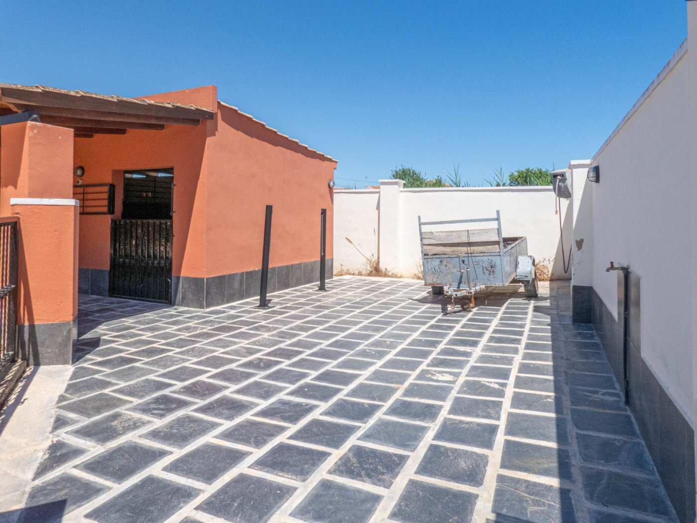 6-Bedroom Villa in Comunidad Valenciana, Almoradi - Image 40