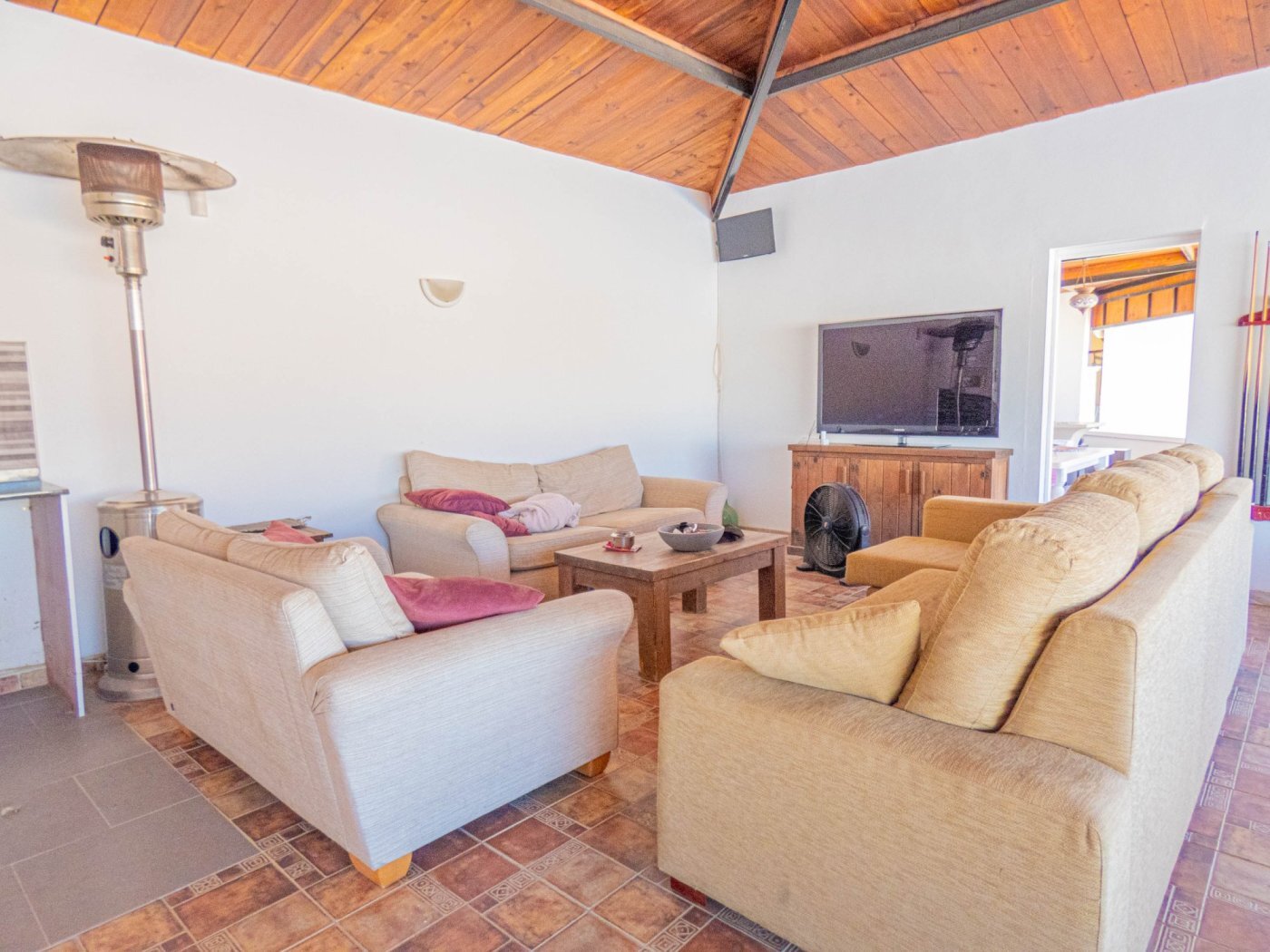 6-Bedroom Villa in Comunidad Valenciana, Almoradi - Image 47