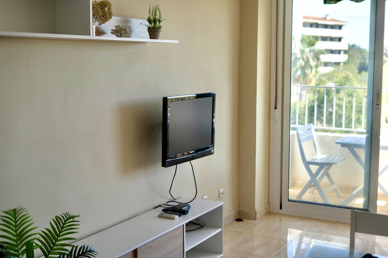 1-Bedroom Apartment in Guardamar del Segura - Image 18