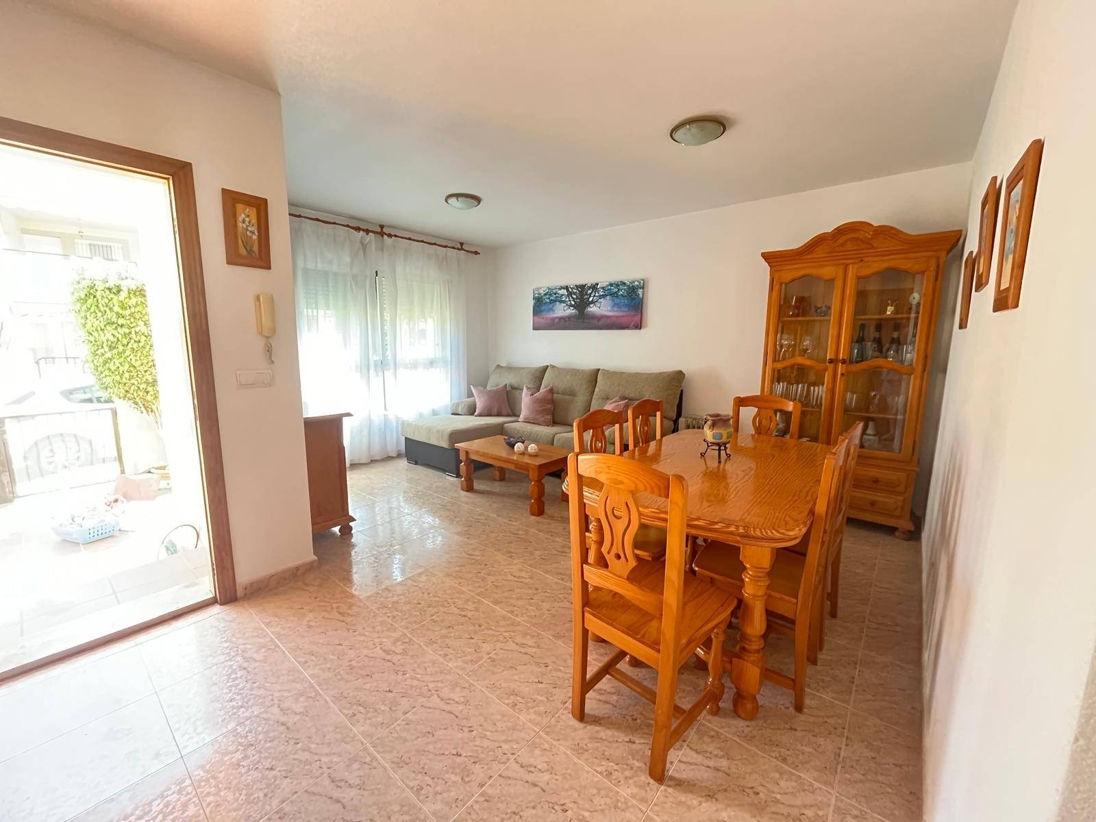 5-Bedroom House in Santiago de la Ribera - Image 2