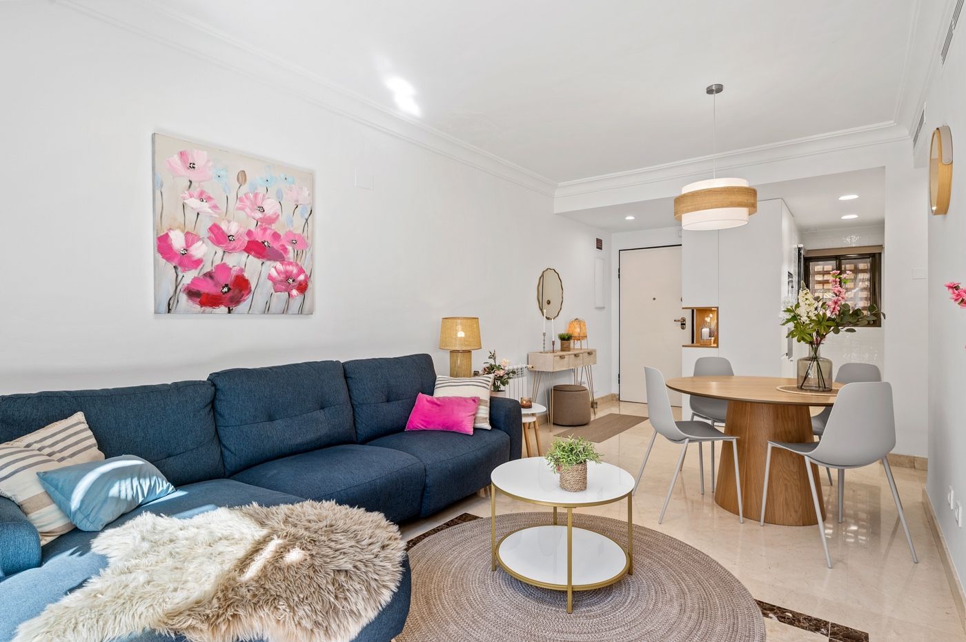 2-Bedroom Apartment in San Javier - Image 6