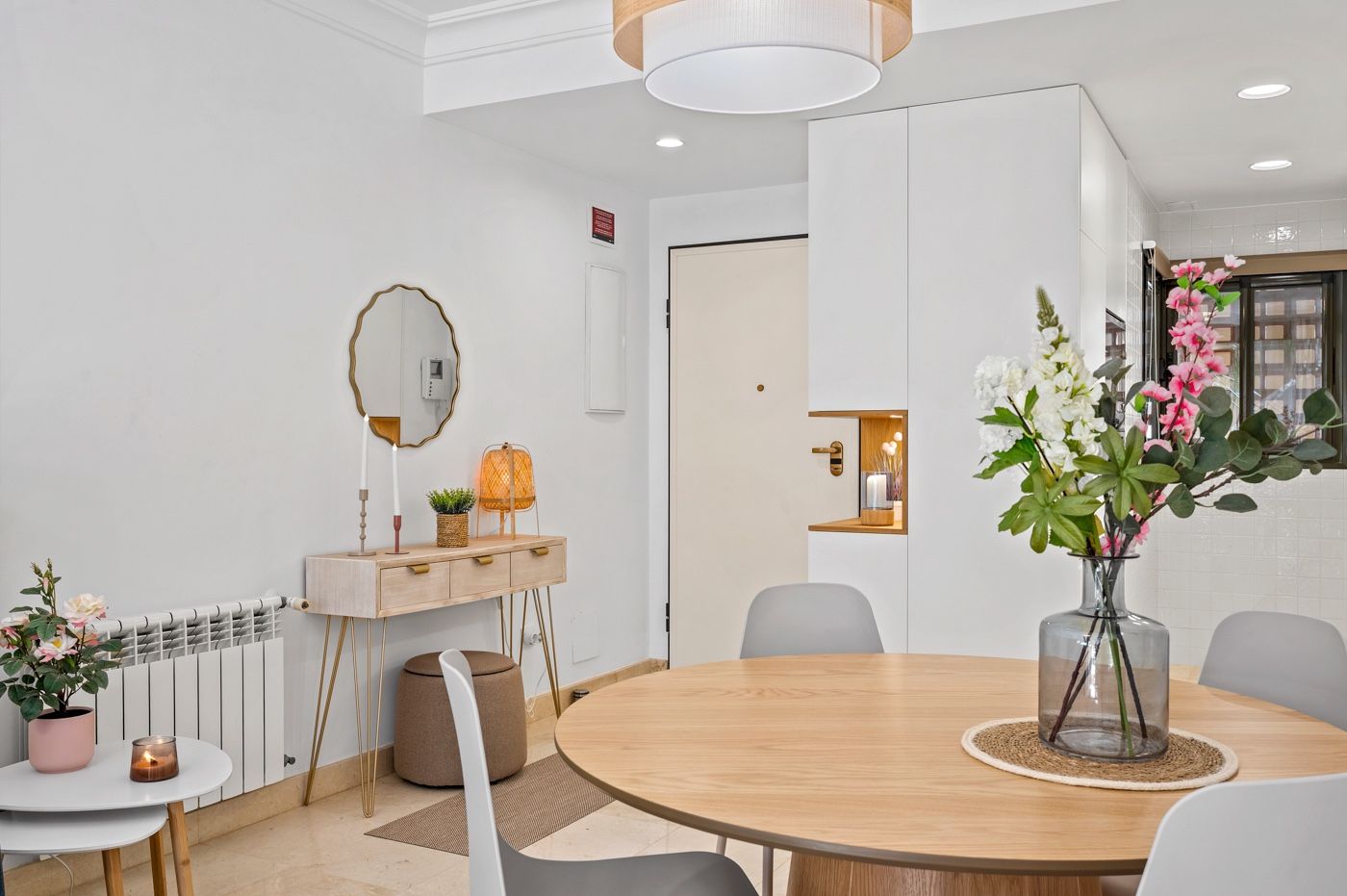 2-Bedroom Apartment in San Javier - Image 7