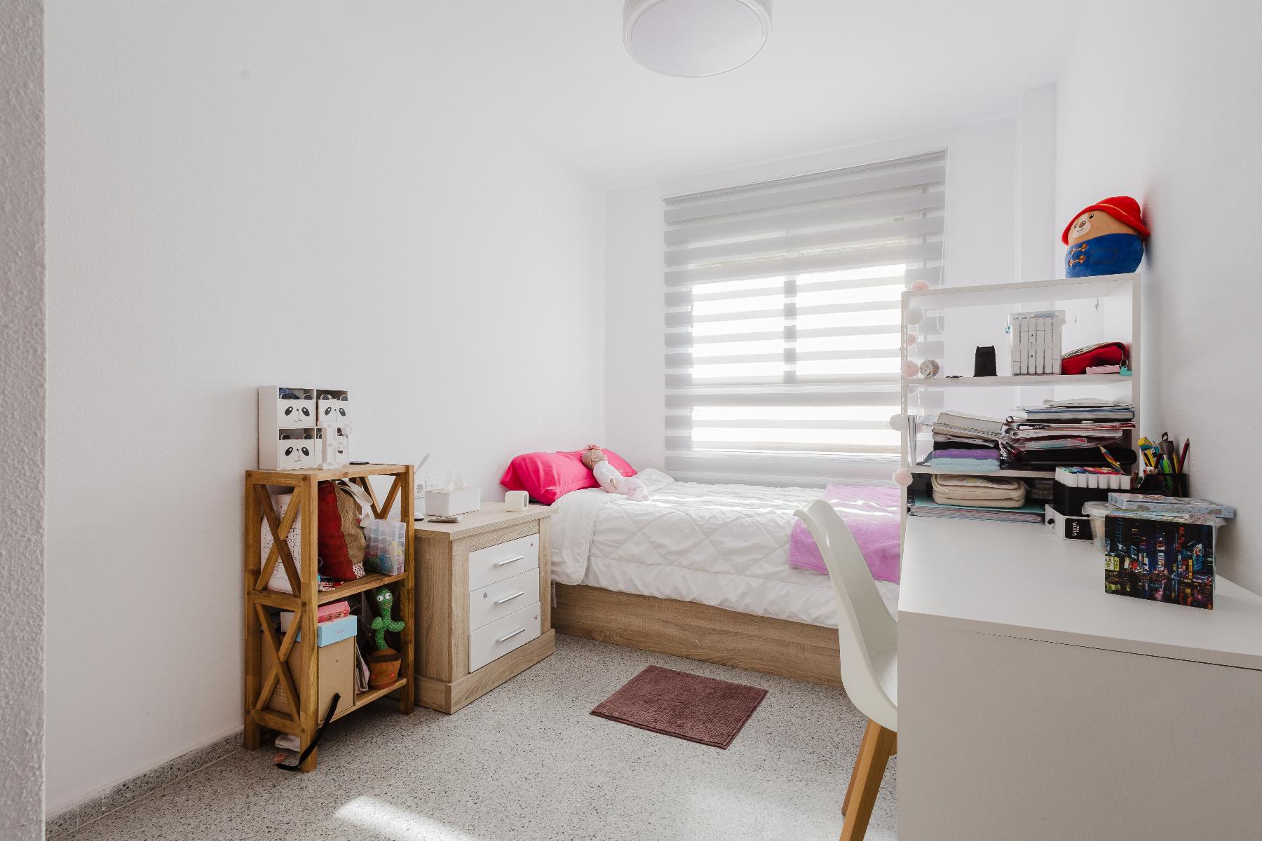 4-Bedroom Apartment in Pueblo 9, San Miguel de Salinas - Image 17