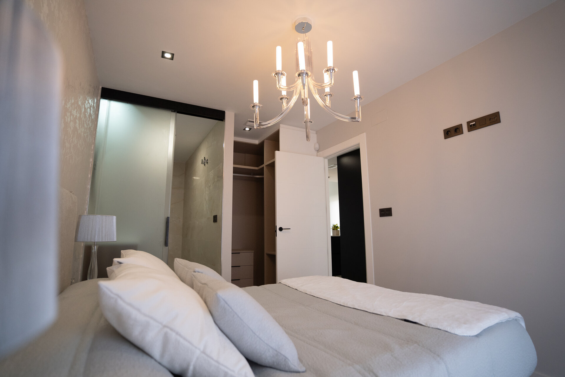 3-Bedroom Townhouse in Torrevieja - Image 19
