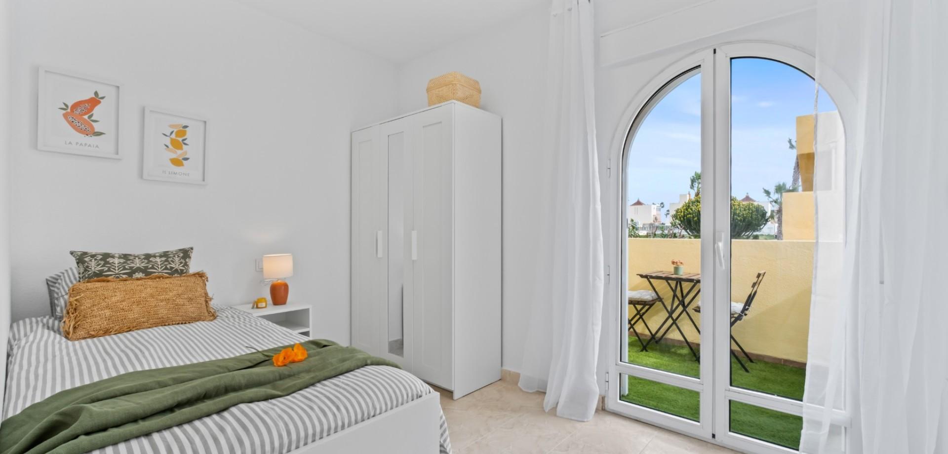 2-Bedroom House in La Florida, Orihuela Costa - Image 19