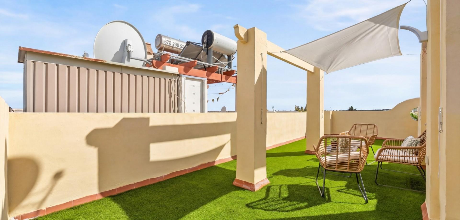 2-Bedroom House in La Florida, Orihuela Costa - Image 25