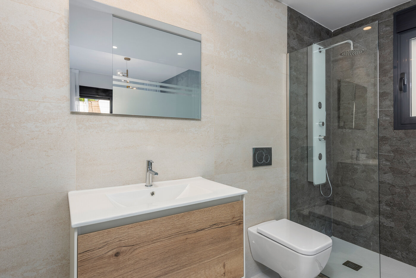 3-Bedroom Bungalow in San Miguel de Salinas - Image 18